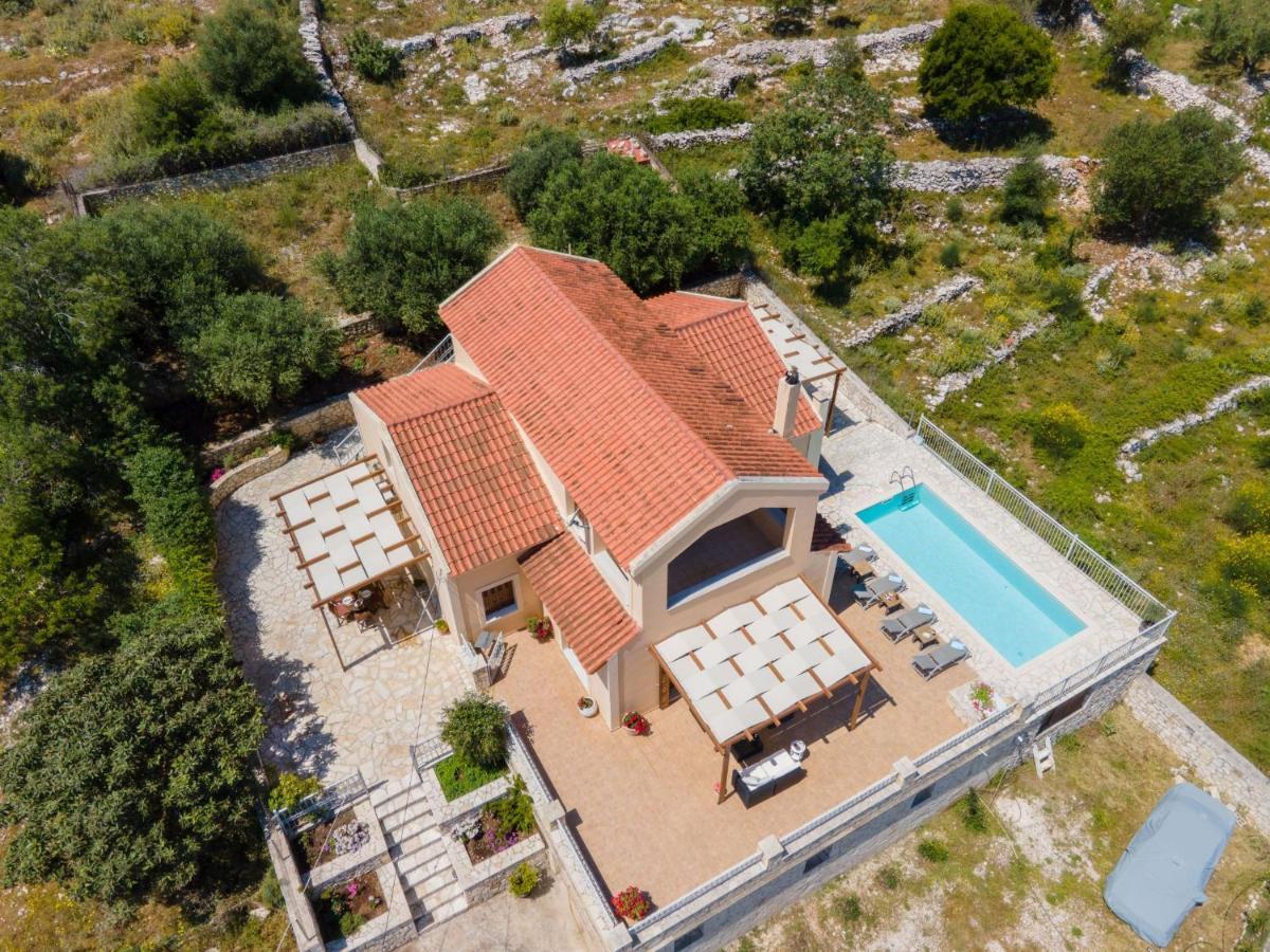 Guiscardos Luxury Villa 피스카던 외부 사진