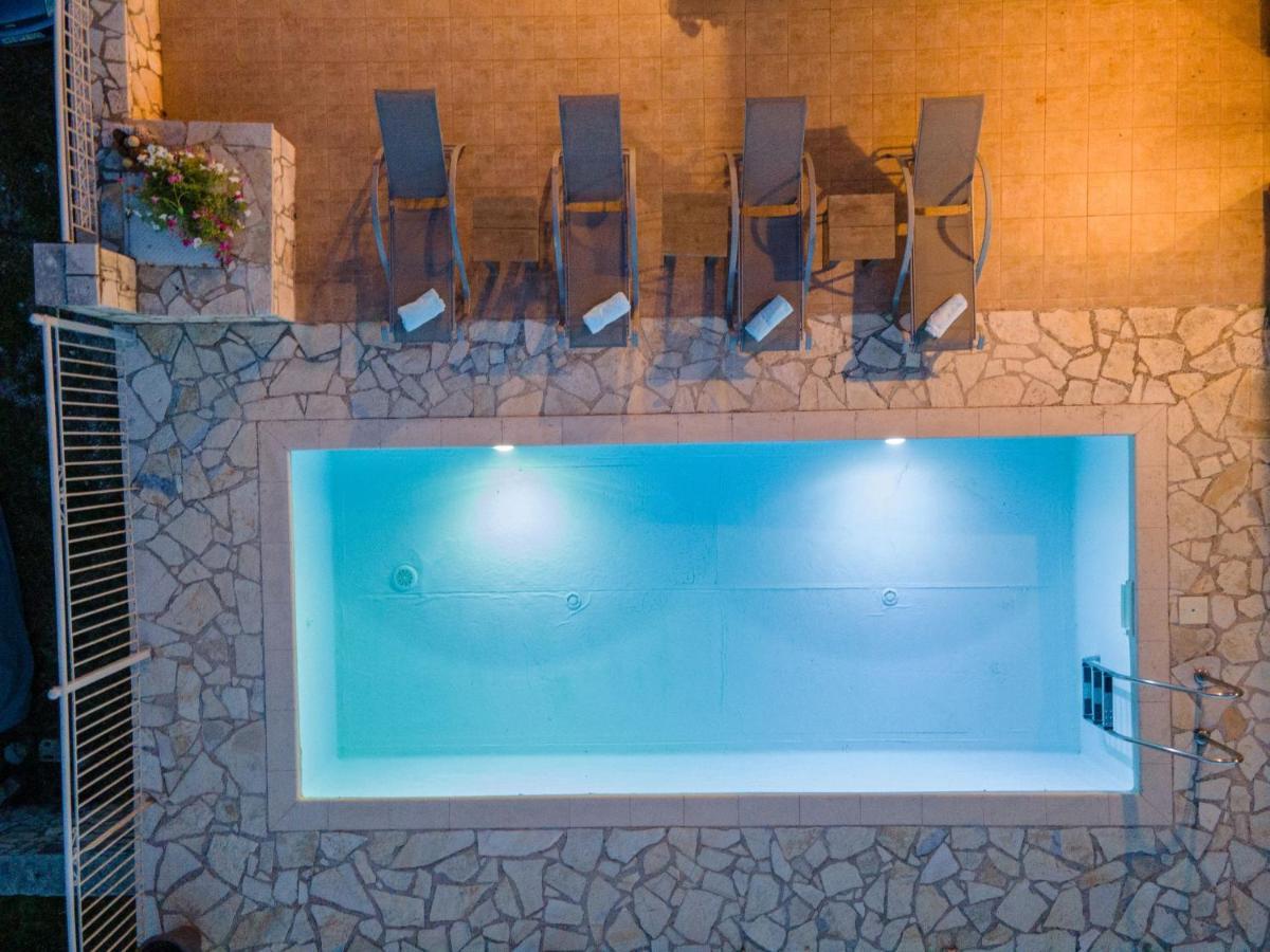 Guiscardos Luxury Villa 피스카던 외부 사진
